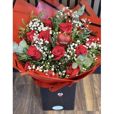 12  Roses Hand Tied